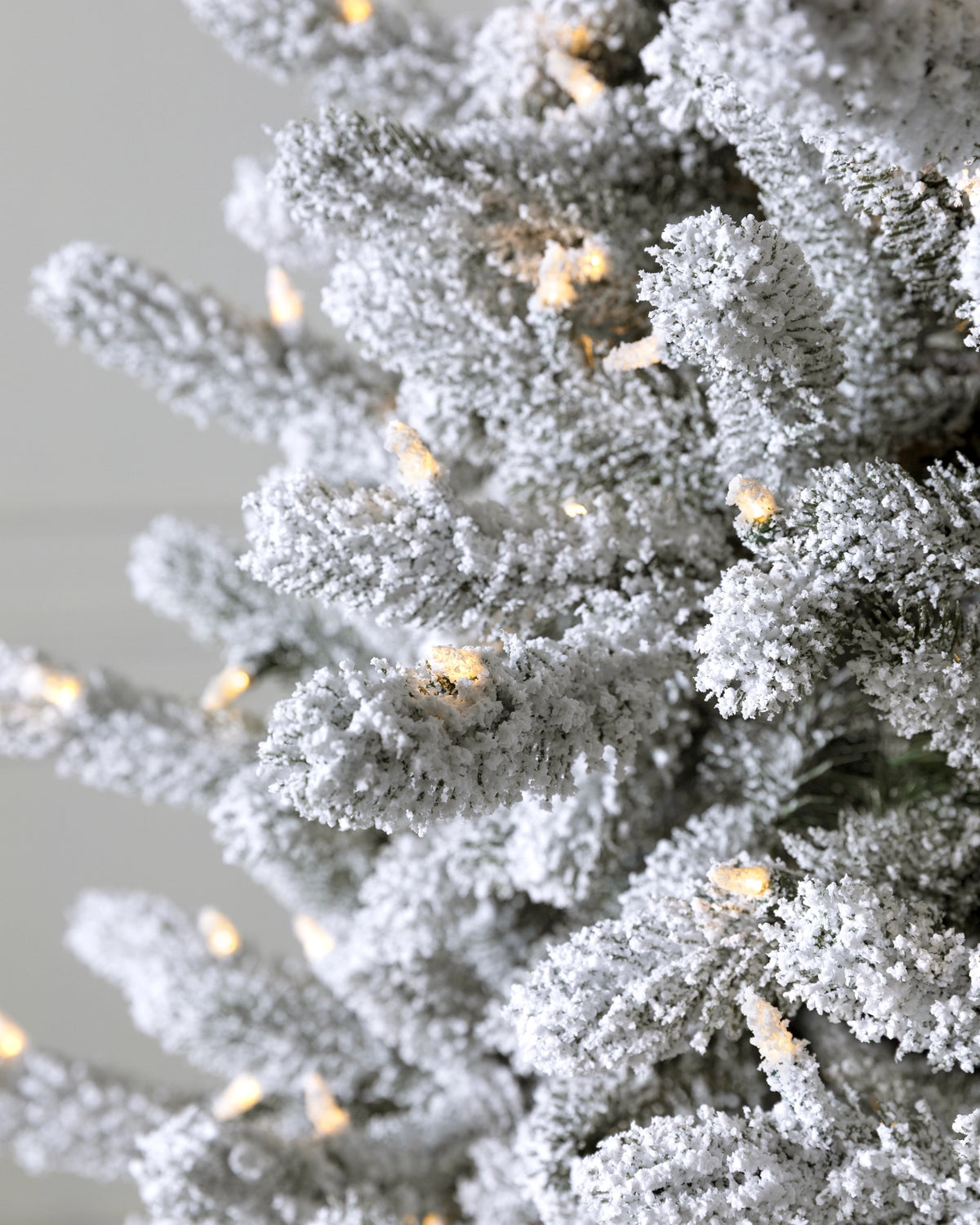 Árvore de Natal Pinheiro Branco de Vermont Nevado — 3