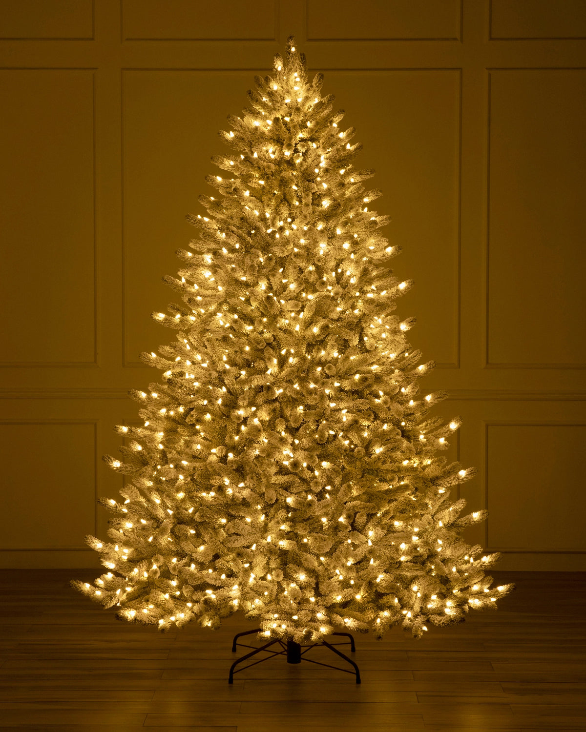 Árvore de Natal Pinheiro Branco de Vermont Nevado — 5