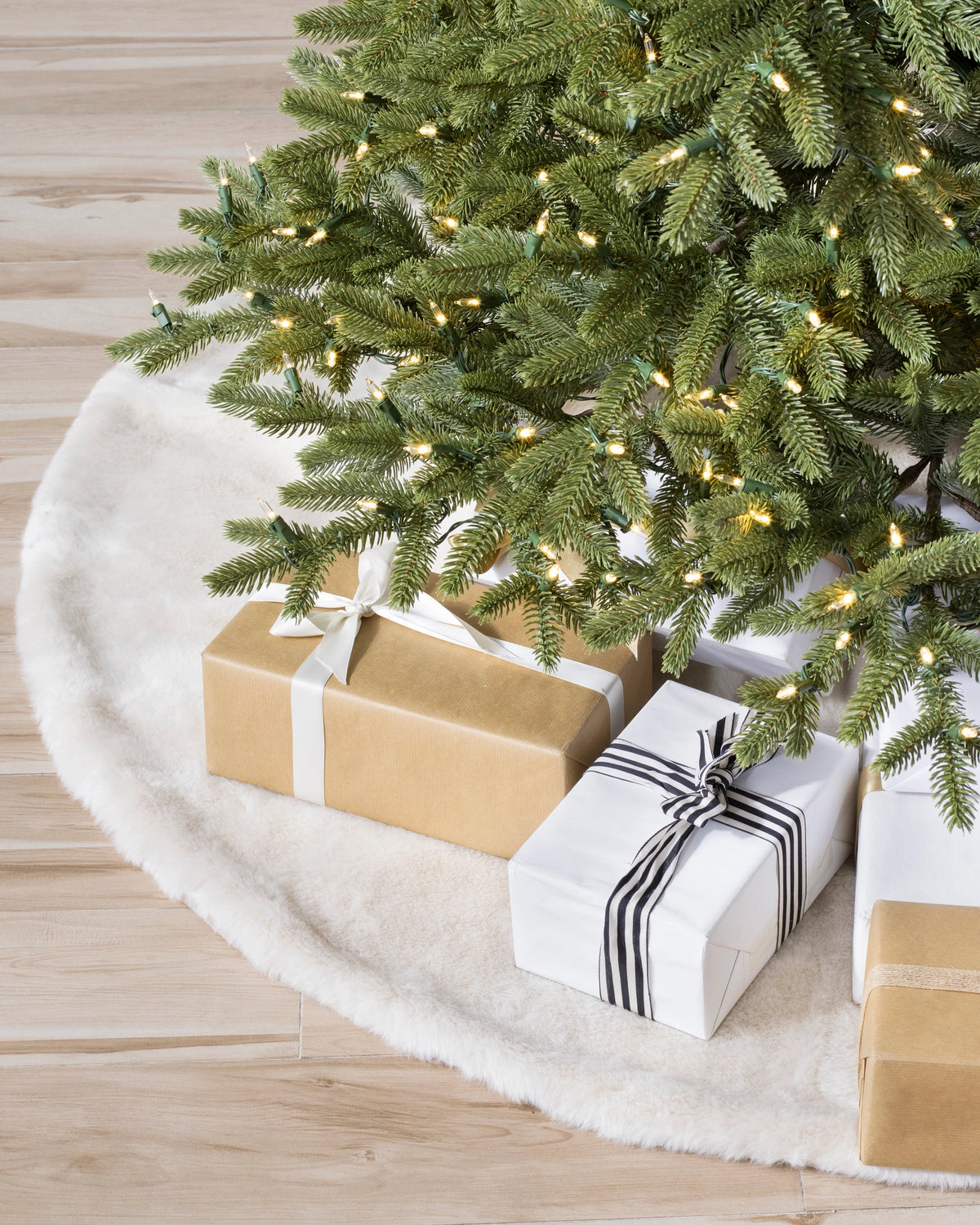 Árvore de Natal Pinheiro Norueguês — 8