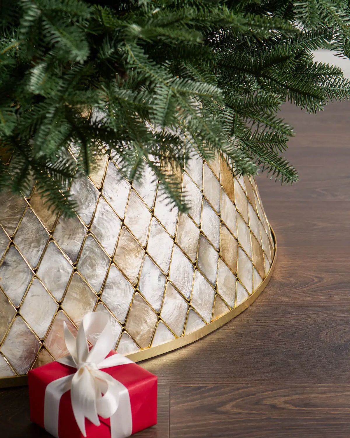 Saia Rígida para Árvore de Natal Mosaico Perolado com Dourado — 4